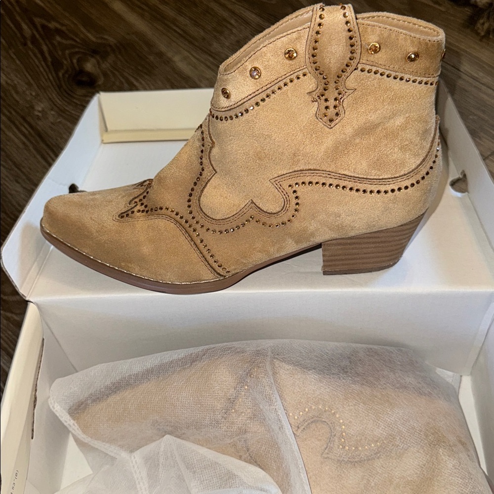 Tan Suede Heeled Boots
